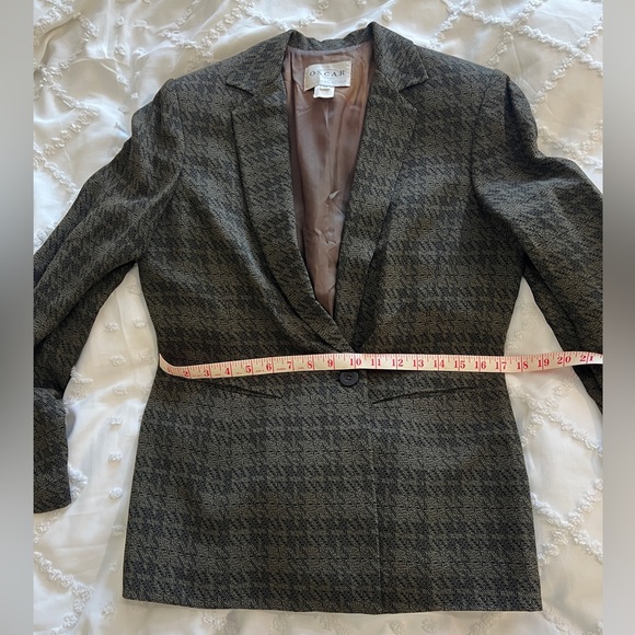 Oscar de la Renta houndstooth plaid olive green blazer skirt suit set - Picture 7 of 13